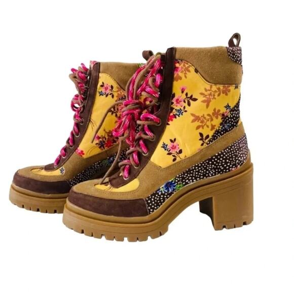 Gianni Bini throw back combat boots Floral  multi color 2 laces Size 9 NWOB - Picture 3 of 12